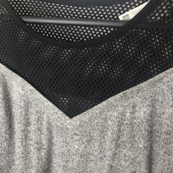 Lane Bryant Sweater Top Mesh Grey/Black NWT - Picture 4 of 7
